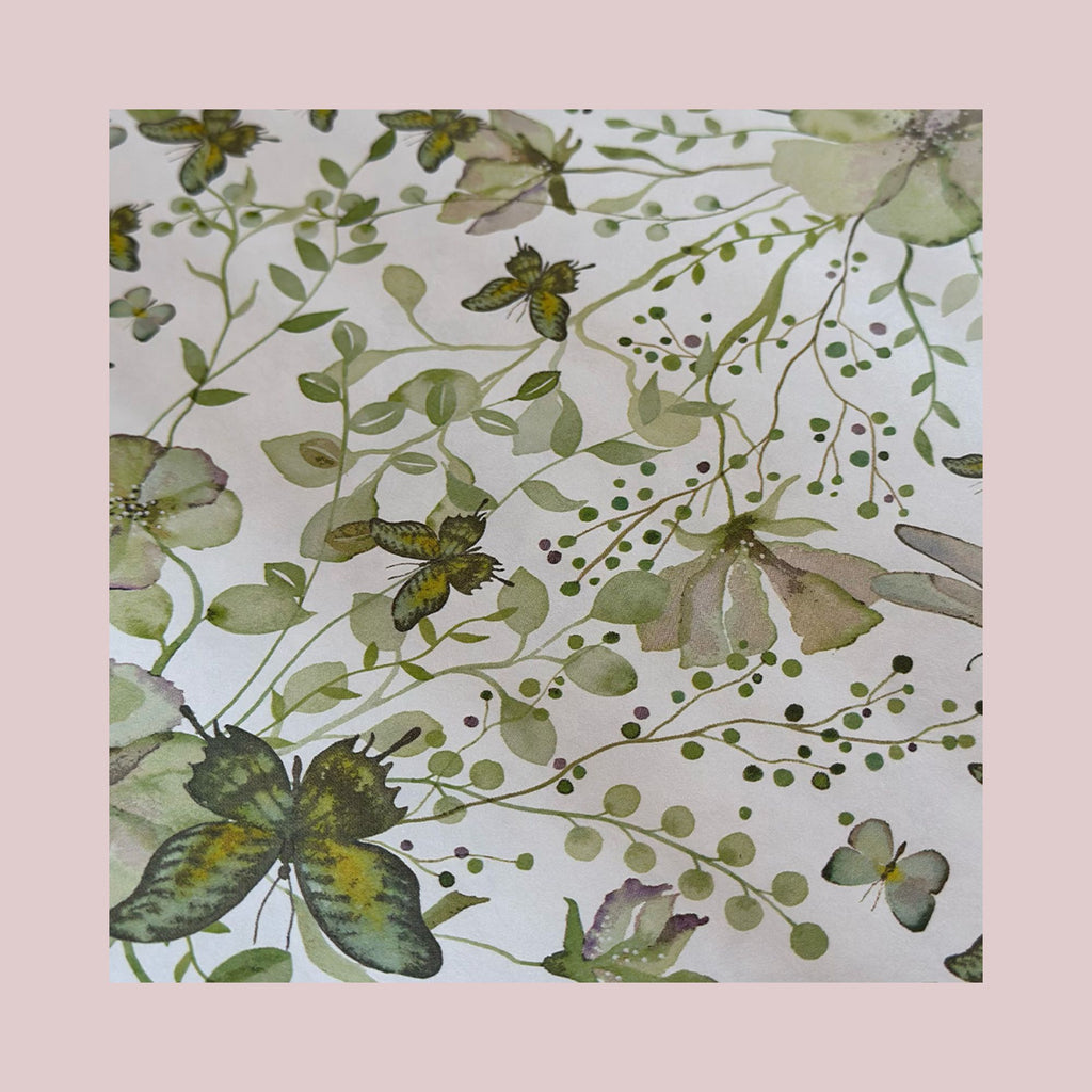 Gavepapir Green Butterflies 5 m | Annemette Voss