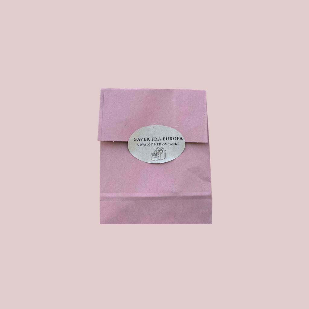 Gavepose i genbrugspapir 24,5 × 12 × 7 cm