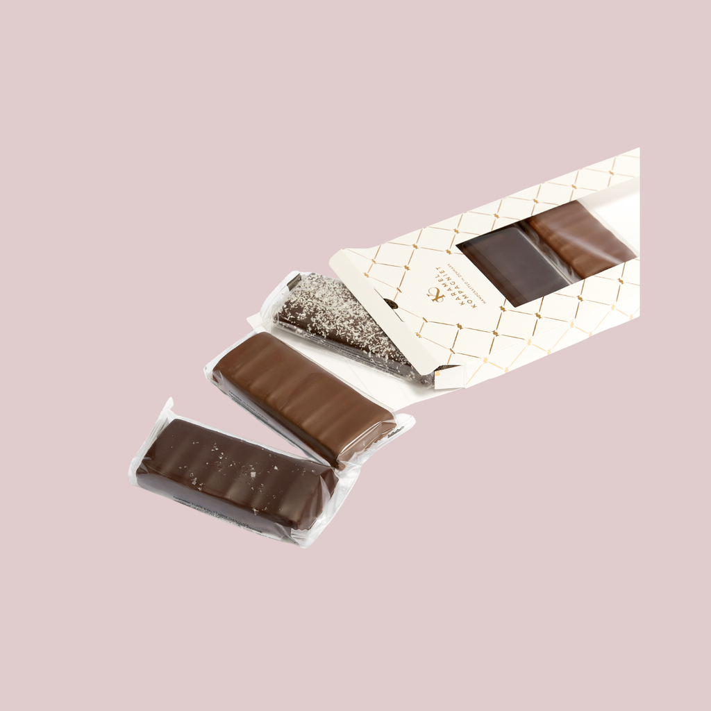 Karamel Kompagniet gaveæske med 5 chokoladeovertrukne karamelbarer 250 g – håndlavet på Bornholm