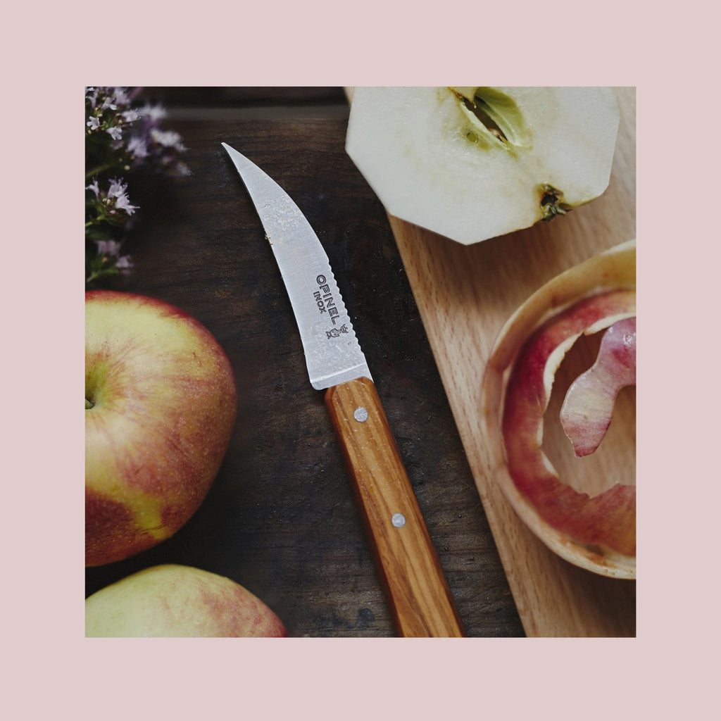Opinel Les Essentiels sæt med 4 køkkenknive i bøgetræ og rustfri stålklinger